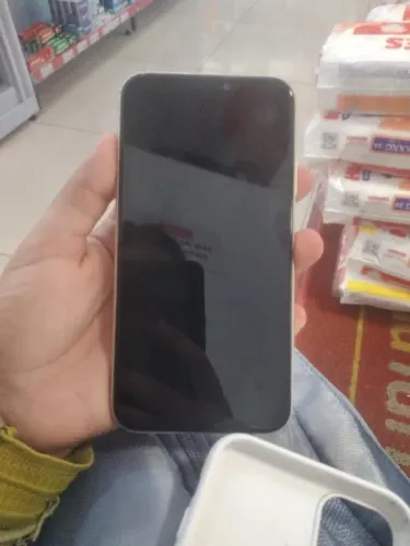 iPhone 11 PRA VENDER LOGO