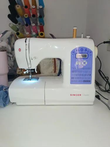 Maquina de Costura Eletrônica Singer