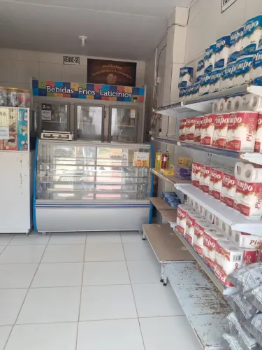 Vendesse ponto casa com primeiro andar em cima 