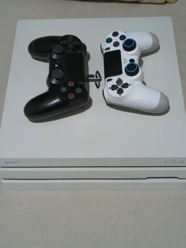 PS4 Pro Branco 1tb
