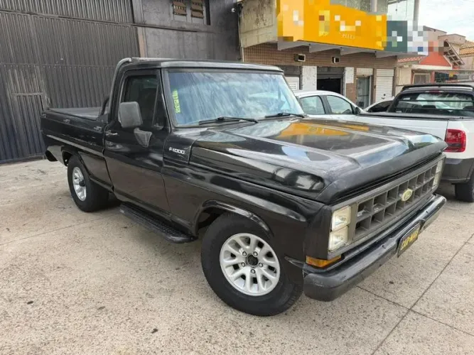 Ford F-1000 Super Diesel / Super Diesel Turbo 1983