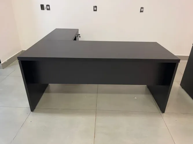 MESA DE ESCRITORIO 40MM 1.50 COM GAVETAS  LOJA IKONOFFICE 