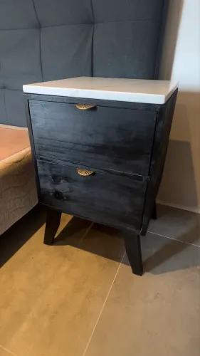 Mesa de Cabeceira