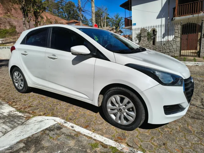 Hyundai HB20 C.style/c.plus 1.6 Flex 16V Aut. 2016