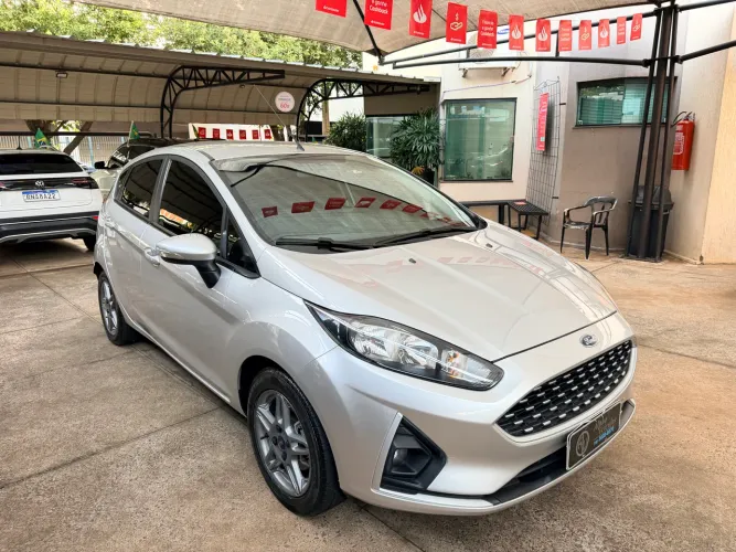 Ford Fiesta SEL 1.6 16V Flex Mec. 5P 2019
