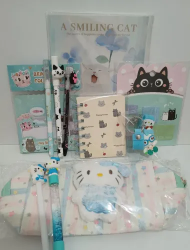 Kit Papelaria Gatos Hello Kitty 