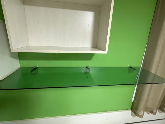 Prateleira de vidro