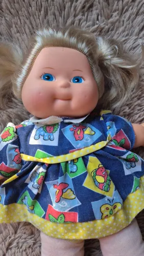 BONECA ANTIGA CIRANDINHA