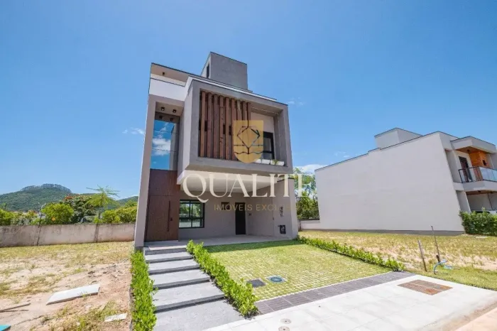 Casa a venda, Deltaville, Biguaçu, Blue Condomínio clube, 200m² , 4 suítes, 4 vagas, R$1.4