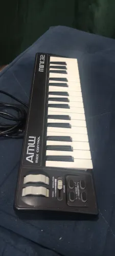Teclado midi AMW 32 teclas