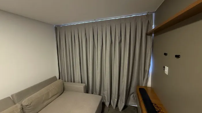 Jogo 2 cortinas blackout linho + 1 persiana blackout