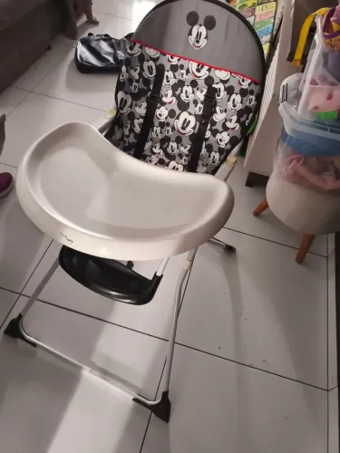 Cadeira de alimentação 
