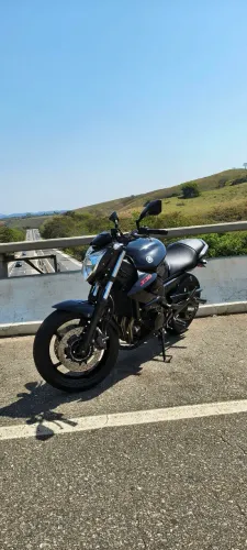 Vendo XJ6 - N muito nova