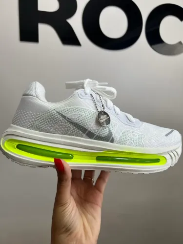 Tênis Nike Air Vomero