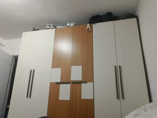 Vende se guarda roupa perfeito Retirar taipas zn