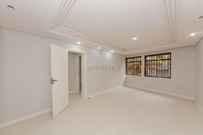 Conjunto para alugar, 85 m² por R$ 2.910,00/mês - São Francisco - Curitiba/PR
