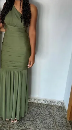 VESTIDO DE FESTA VERDE OLÍVIA