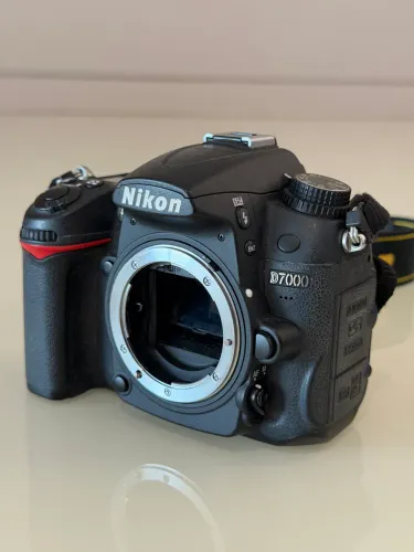 Câmera digital SLR Nikon D7000