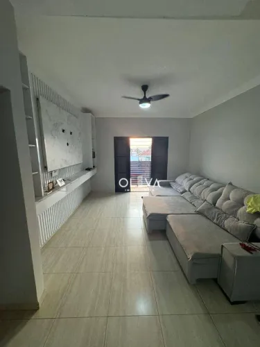 Sobrado com 3 dormitórios à venda, 250 m² por R$ 950.000 - Centro - Cardoso/SP