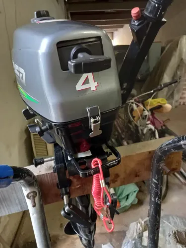 Motor de popa 4HP