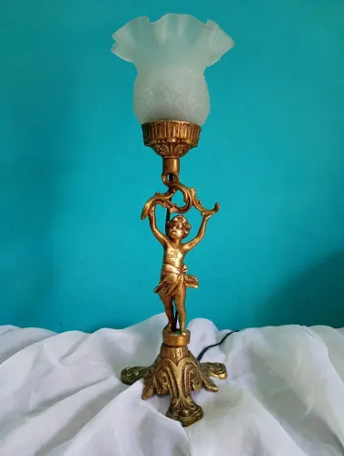 Abajur Antigo Bronze Maciço Querubim c/ Cúpula Vidro 40cm