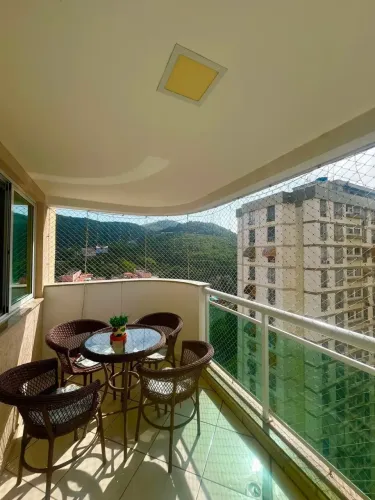 Lindo apartamento com facil acesso a Ponte e Centro de Niterói com 80 metros quadrados com
