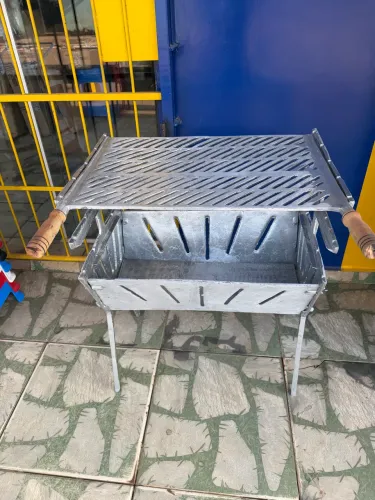 Churrasqueira de alumínio 