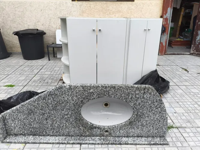 Pia granito banheiro