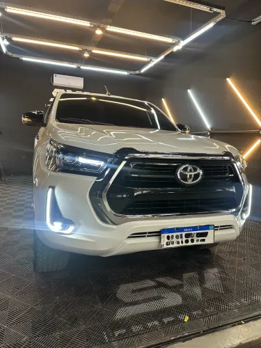 Toyota Hilux CD SRV 4X4 2.8 TDI Diesel Aut. 2017