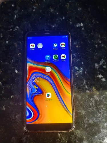 J4 +
