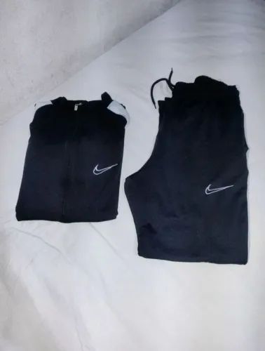 Conjunto esportivo preto masculino Nike (blusa + calça)