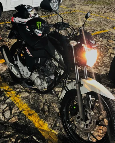 Honda CG Fan 160 Cinza metálico 2019