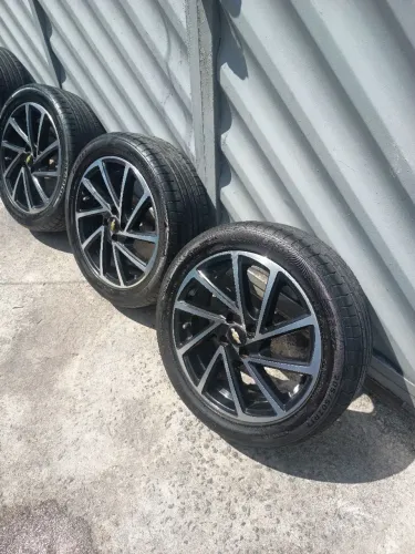 Rodas seven