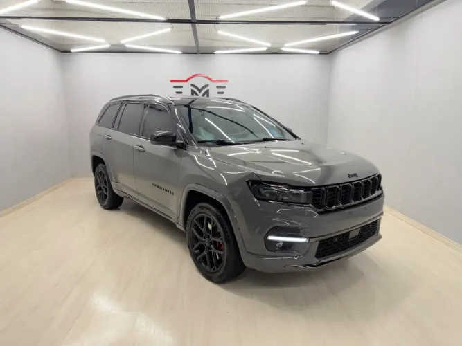 Jeep Commander Black Hurricane 2.0 4X4 TB AUT 2025