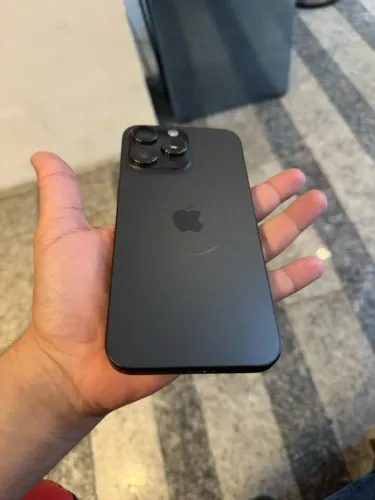 iPhone 15 pro max 512gb