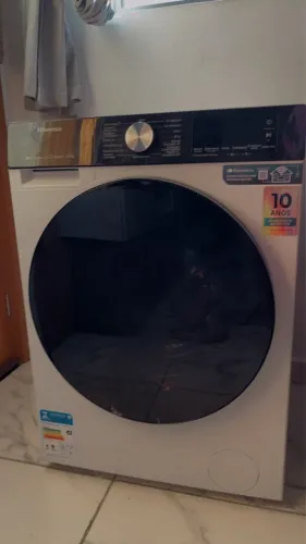 Máquina lava e seca Hisense