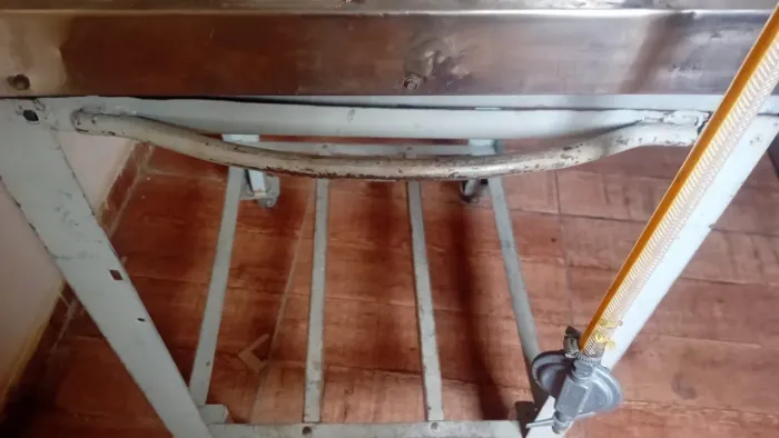 Vende-se forno em ótimo estado 