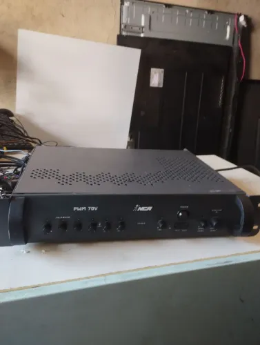 Amplificador nca pwm 70v