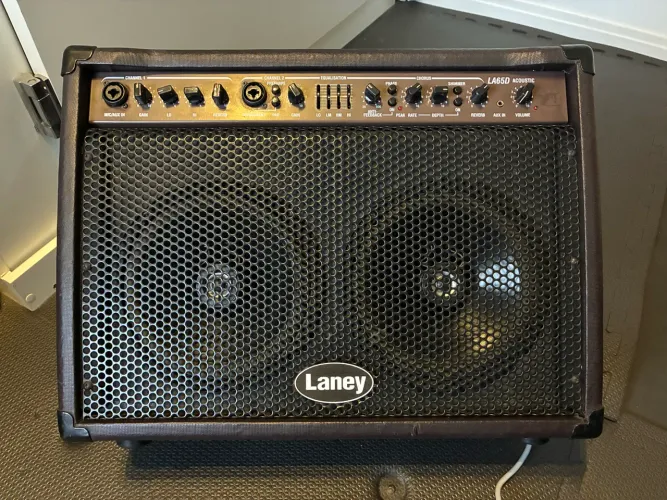 Amplificador Laney LA65D 65w Acoustic