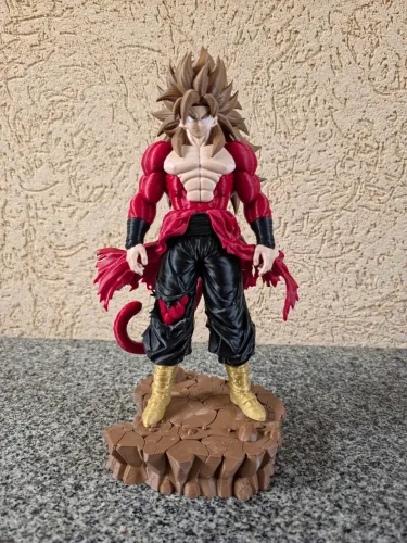Figura Goku Super Saiyan 4 35cm Dragon Ball GT Boneco Colecionável