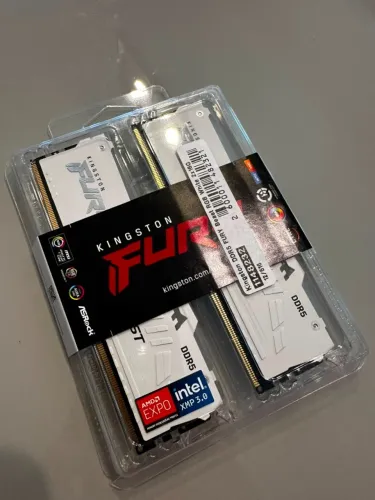 Memória RAM Para PC Gamer DDR5 32gb 2x16GB 5200mhz Cl40 Kingston Fury Beast Rgb