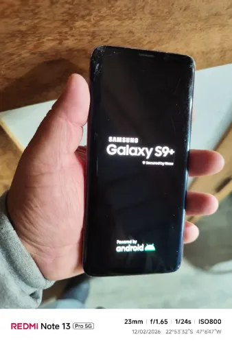 Galaxy S9+ plus 128 GIGA 6 de RAM NFC pequeno trinco na tela bateria boa botão volume sem