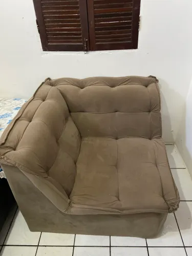 POLTRONA CONFORTÁVEL 