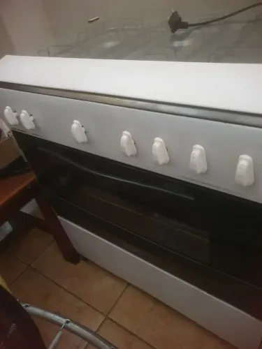 Vendo fogão 6 bocas