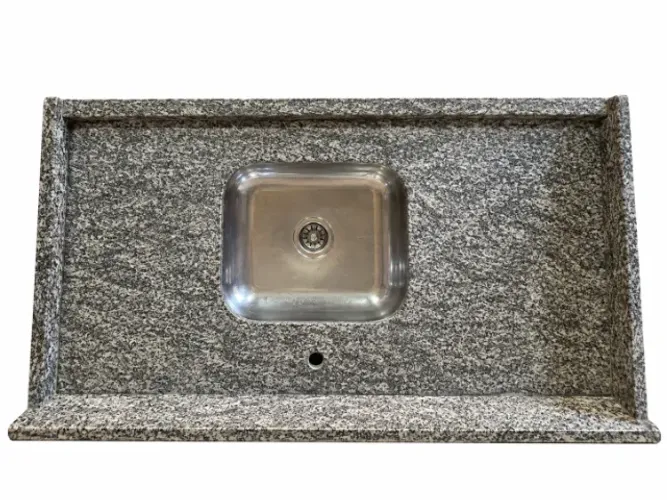 Vendo Pia de granito com cuba de alumínio e torneira cromada