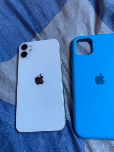 iPhone 11 normal a venda