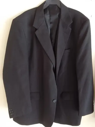 Terno preto baratissimo