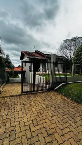Casa à Venda em Lomba Grande  Conforto, Espaço e Lazer para Toda a Família REF: 567