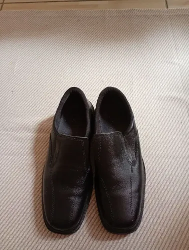 Vendo sapato social novo