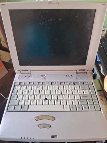 Notebook Vintage Satellite 315CDS